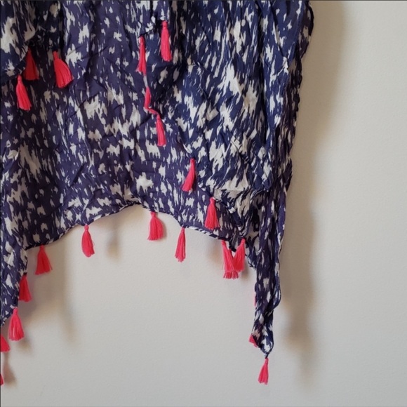 Francescas Coverup - Picture 2 of 3